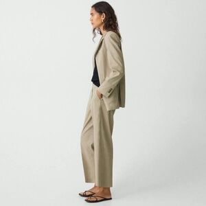 Theory Relax Pull On Pants in Good Linen. Brand New with Tags. Size 4.